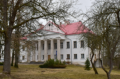 Вецваркавское поместье (Vārkavas muiža)