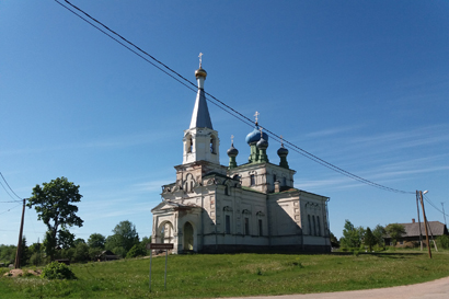 Храм Воскресения Христова в Вецслободе